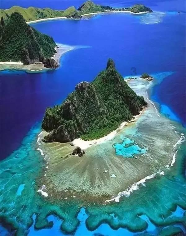 泰坦陨落2