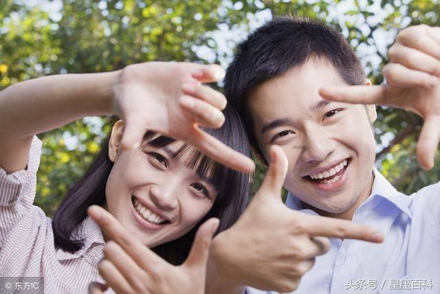 男生问有什么事吗怎么回答？游戏画面