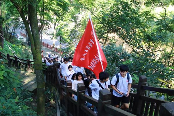红色回家路