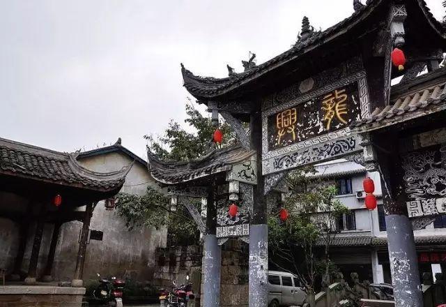昨天刚被裁!前猛龙中锋科洛克患有血栓问题 危及篮球生涯