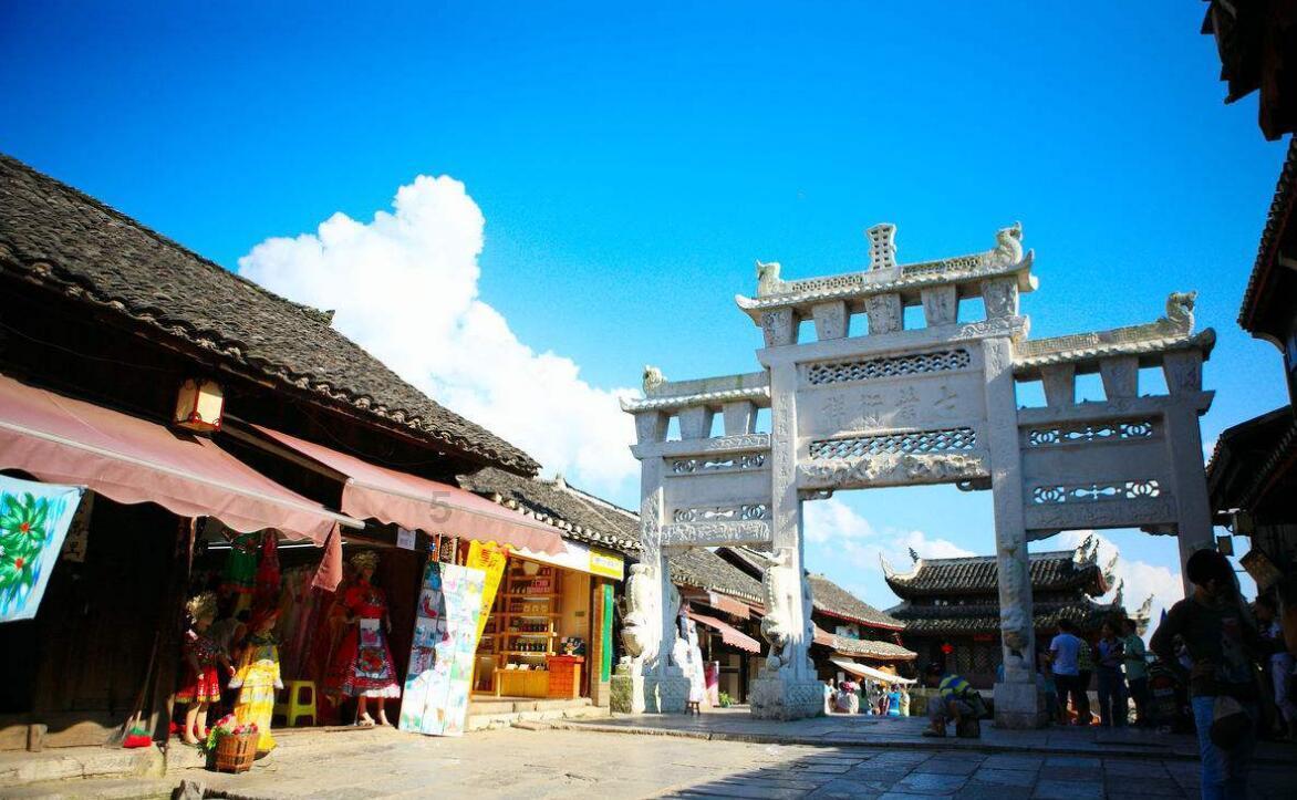 麦克斯：兄弟魔咒